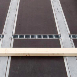 Anti-slip rubber wood plywood 1250x2500x30 mm – Heavy Duty