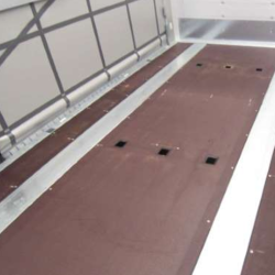 Anti-slip rubber wood plywood 1250x2500x30 mm – Heavy Duty